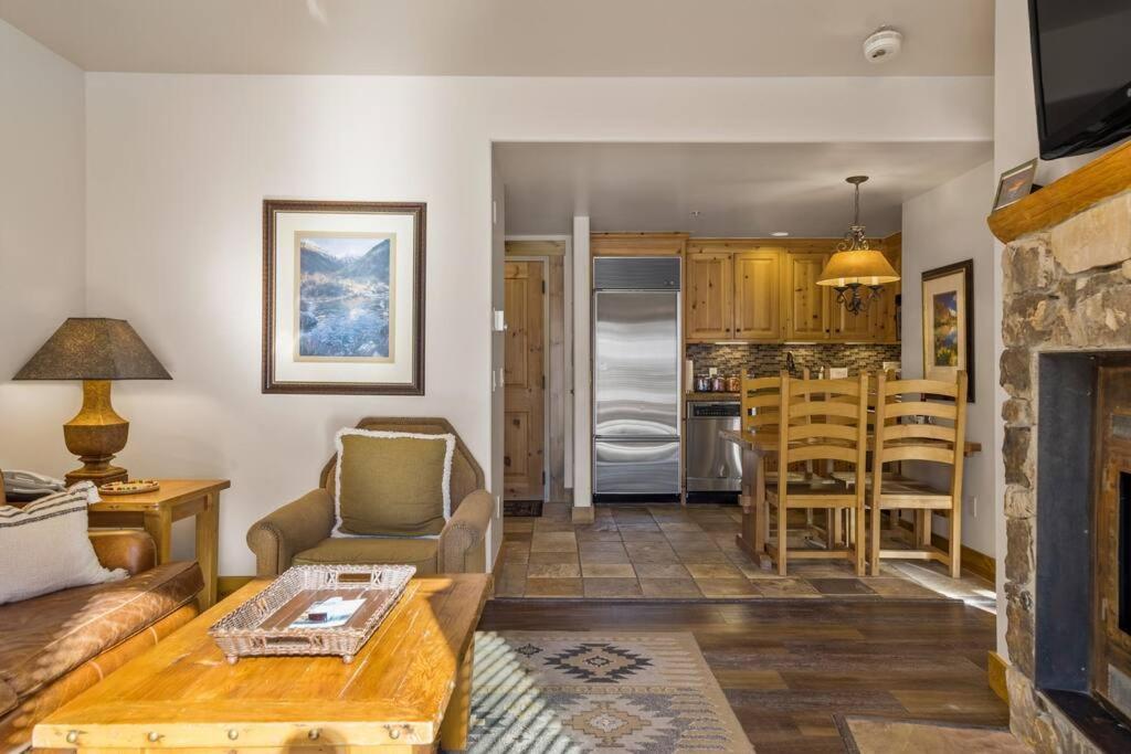 Blue Collar Boutique: Affordable Adventure Aparthotel Telluride Ngoại thất bức ảnh