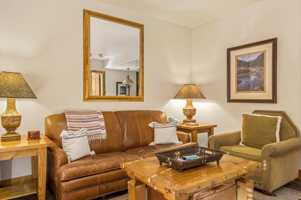 Blue Collar Boutique: Affordable Adventure Aparthotel Telluride Ngoại thất bức ảnh