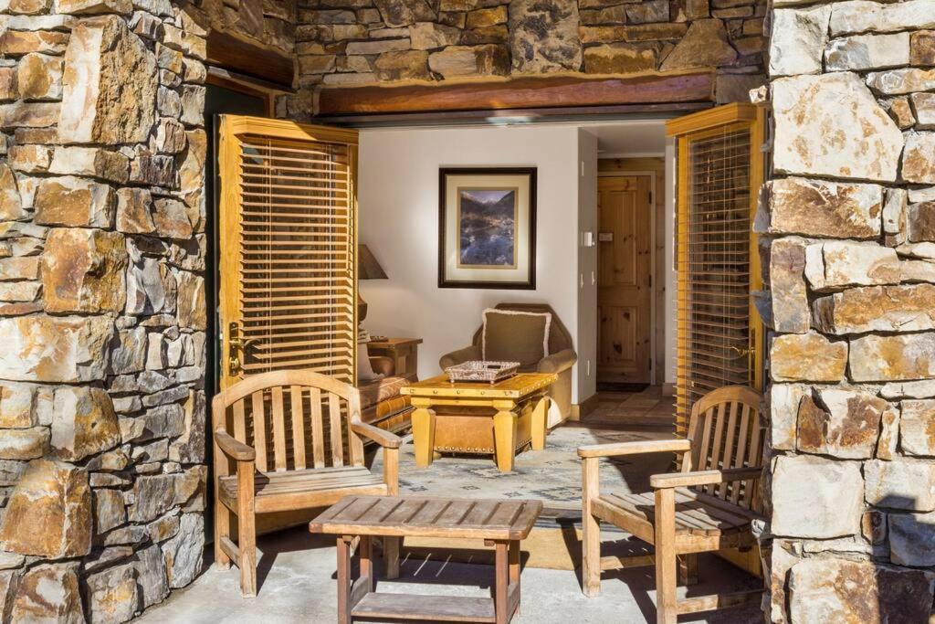 Blue Collar Boutique: Affordable Adventure Aparthotel Telluride Ngoại thất bức ảnh